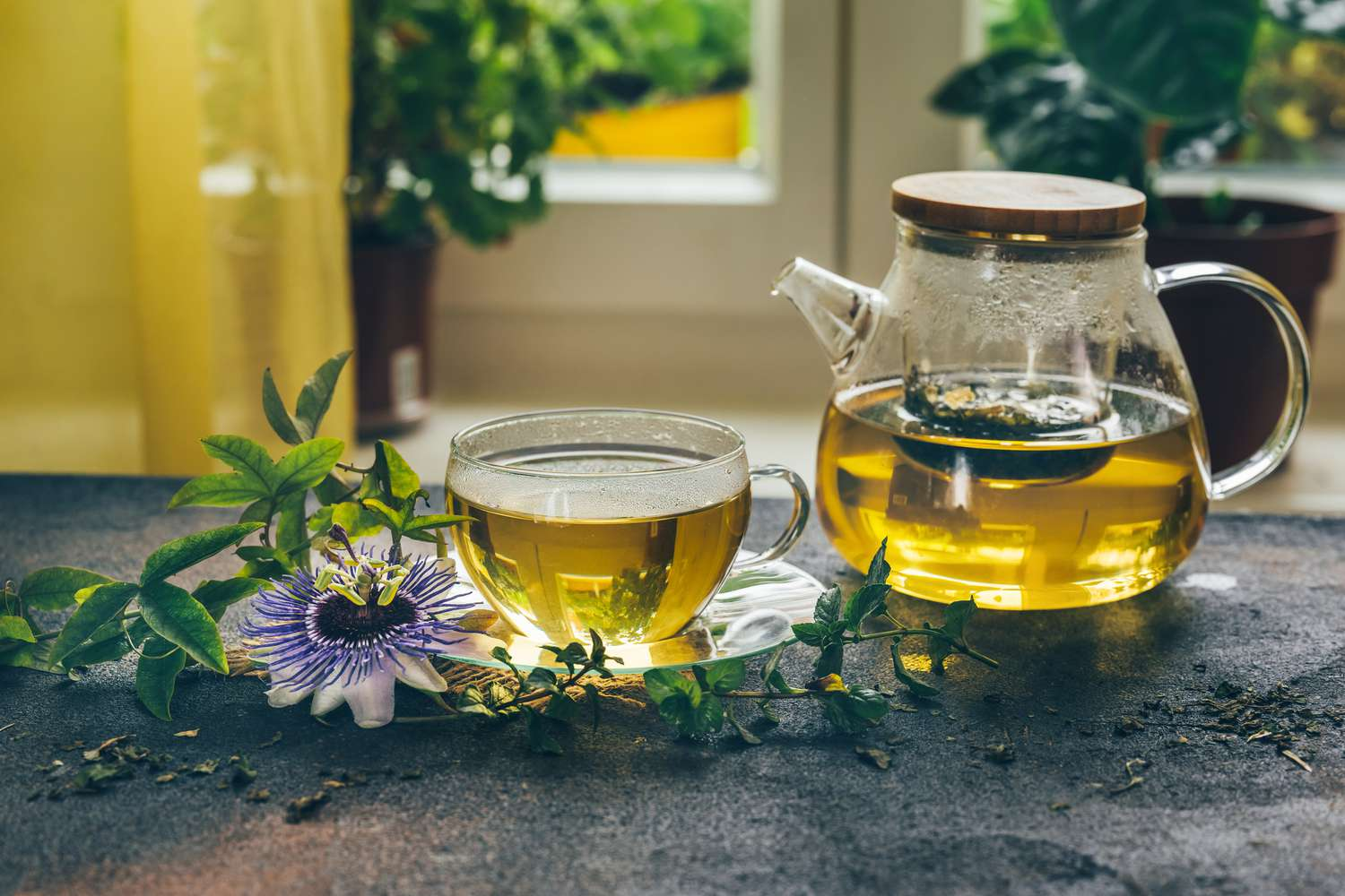 Herbal Teas to Help You Sleep + How to Brew Them